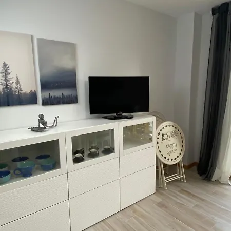 Nuevo, Accesible Y Con Piscina !!! * Salamanca