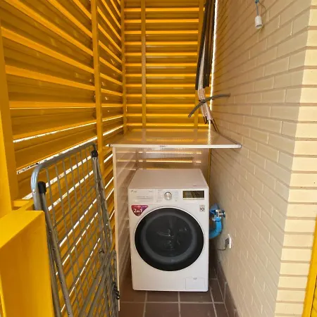 Nuevo, Accesible Y Con Piscina !!! * Salamanca