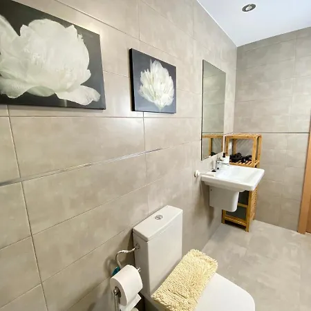 Apartment Nuevo, Accesible Y Con Piscina !!! *
