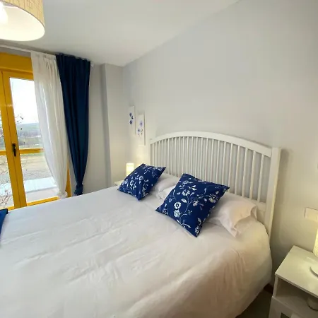 Apartment Nuevo, Accesible Y Con Piscina !!!