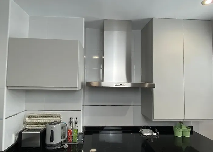 Apartament Nuevo, Accesible Y Con Piscina !!! Salamanka