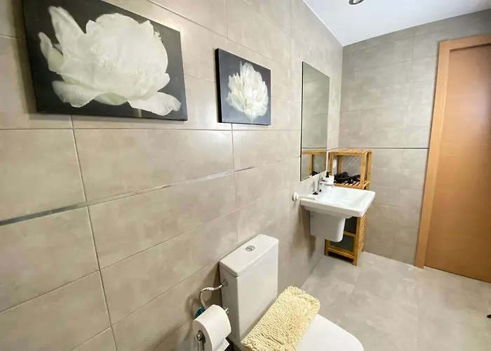 Apartament Nuevo, Accesible Y Con Piscina !!! *